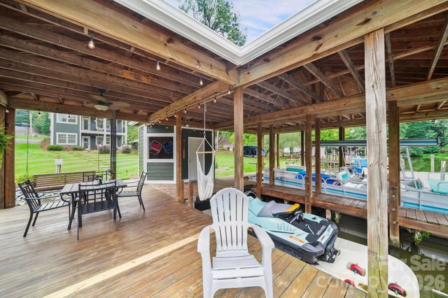 698 Lake Head Road, Norwood, NC 28128