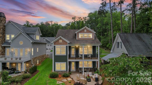 698 Lake Head Road, Norwood, NC 28128