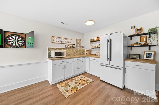 698 Lake Head Road, Norwood, NC 28128