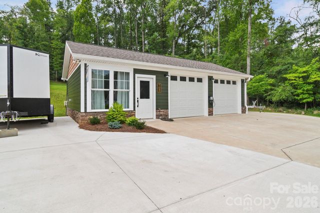 698 Lake Head Road, Norwood, NC 28128