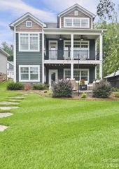 698 Lake Head Road, Norwood, NC 28128