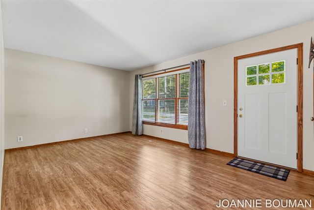 1323 Floral Street, Holland, MI 49423