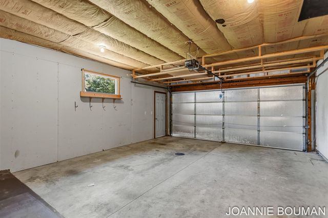1323 Floral Street, Holland, MI 49423