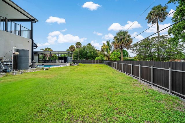 641 Marshall Road, West Palm Beach, FL 33413