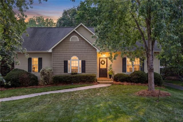 354 Merrimont Drive, Winston-salem, NC 27106