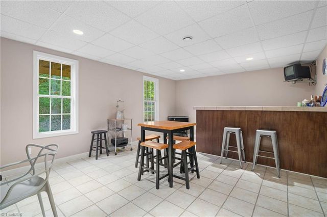 354 Merrimont Drive, Winston-salem, NC 27106