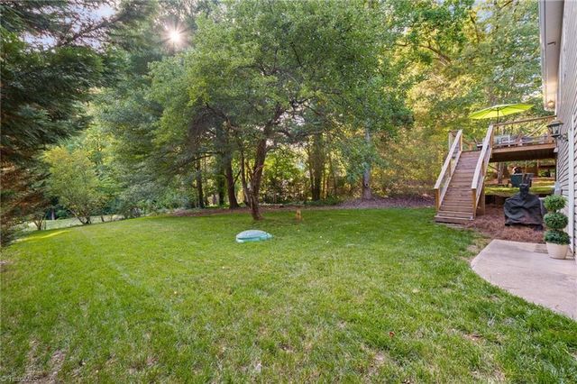 354 Merrimont Drive, Winston-salem, NC 27106