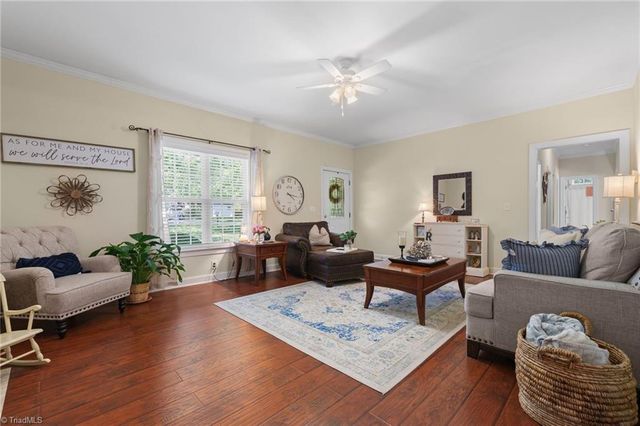 354 Merrimont Drive, Winston-salem, NC 27106