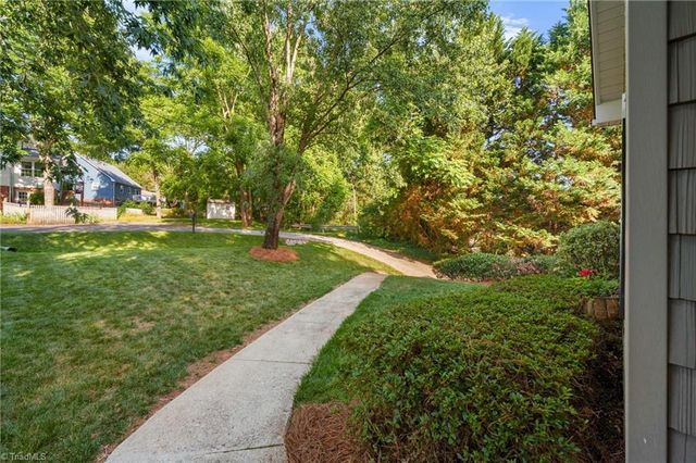 354 Merrimont Drive, Winston-salem, NC 27106