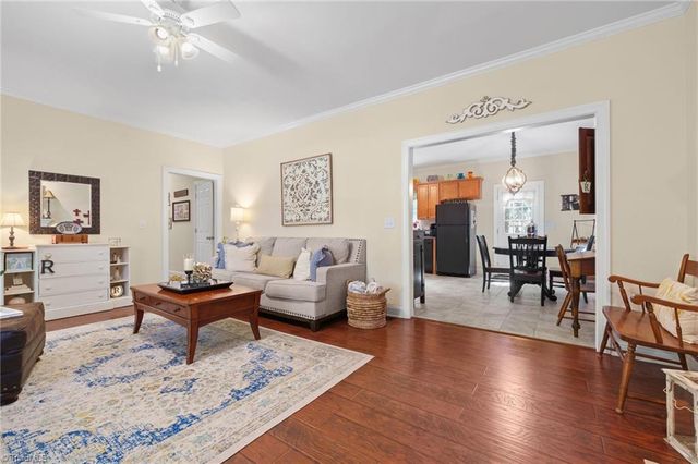 354 Merrimont Drive, Winston-salem, NC 27106