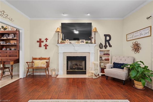 354 Merrimont Drive, Winston-salem, NC 27106