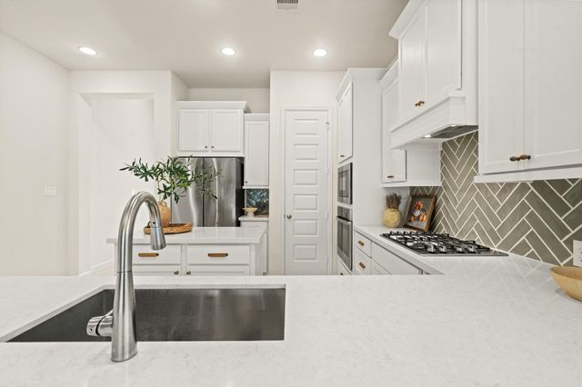 142 Amaranth Way, Richmond, TX 77406