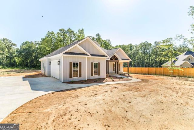 903 RobinHood Road, Dublin, GA 31021
