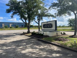 7600 Emmett F Lowry Expressway 714, Texas City, TX 77591
