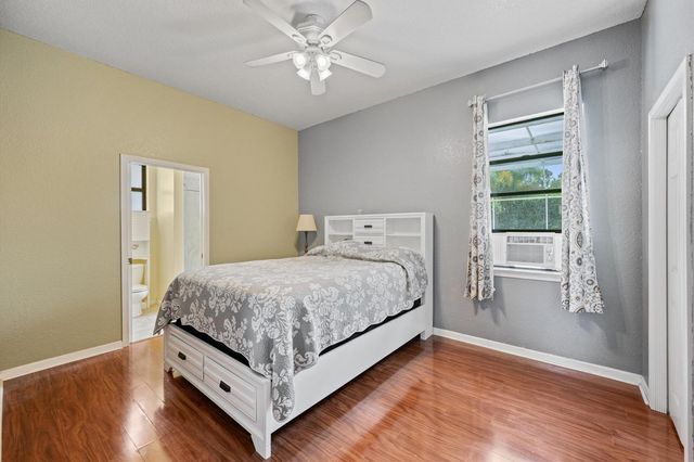 2910 Doe Trail, Loxahatchee, FL 33470