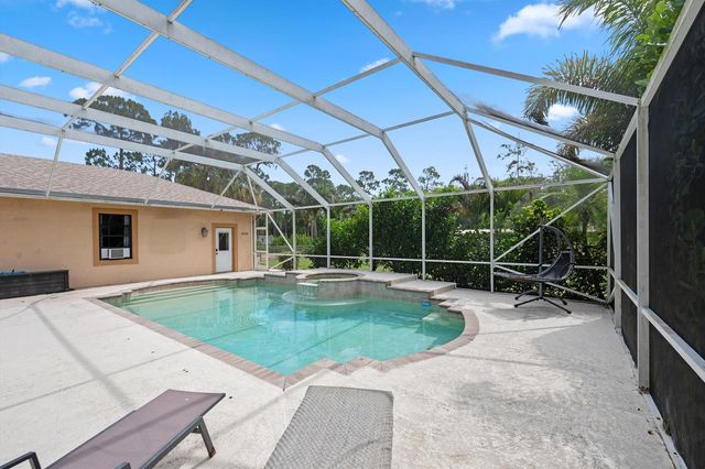 2910 Doe Trail, Loxahatchee, FL 33470