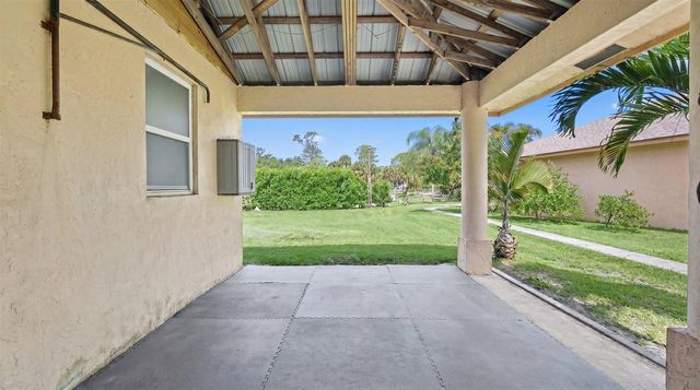 2910 Doe Trail, Loxahatchee, FL 33470