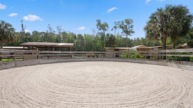 2910 Doe Trail, Loxahatchee, FL 33470
