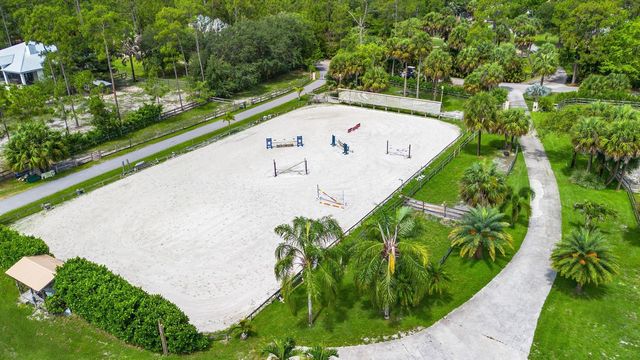 2910 Doe Trail, Loxahatchee, FL 33470