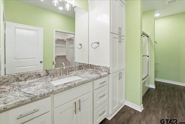 802 S Newsom Street, Mineola, TX 75773