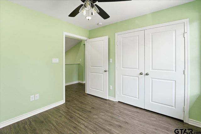 802 S Newsom Street, Mineola, TX 75773