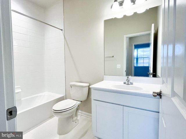 106 HEIRLOOM WAY, Winchester, VA 22603