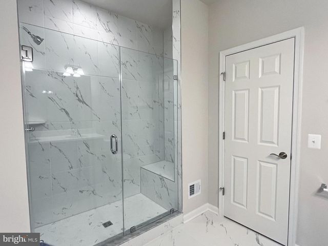 106 HEIRLOOM WAY, Winchester, VA 22603