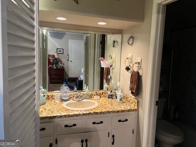 2203 Honeybee Creek Drive, Griffin, GA 30224