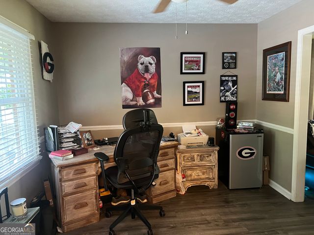 2203 Honeybee Creek Drive, Griffin, GA 30224