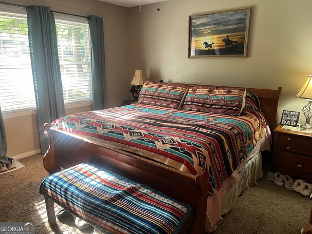2203 Honeybee Creek Drive, Griffin, GA 30224
