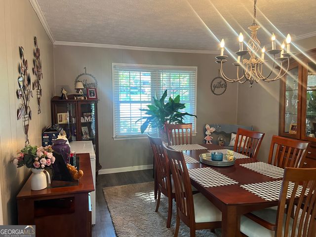 2203 Honeybee Creek Drive, Griffin, GA 30224