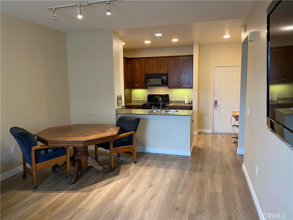 1124 Scholarship, Irvine, CA 92612 — photo 3