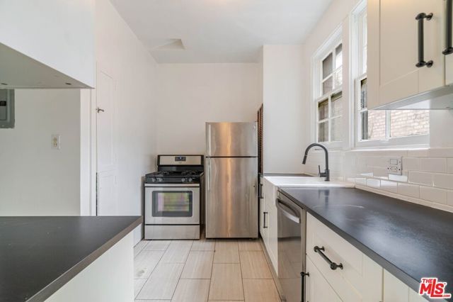 1132 N Vista Street 2, West Hollywood, CA 90046