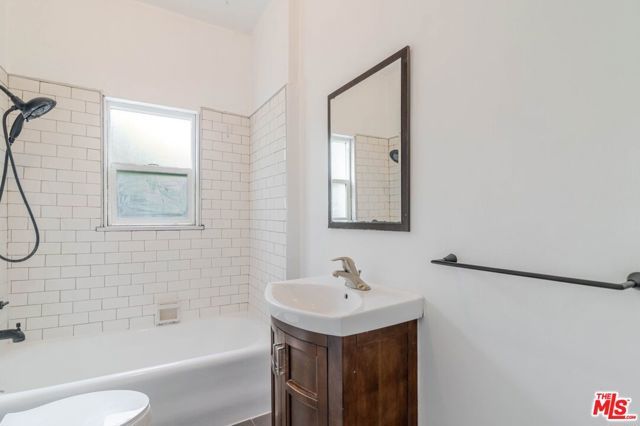 1132 N Vista Street 2, West Hollywood, CA 90046