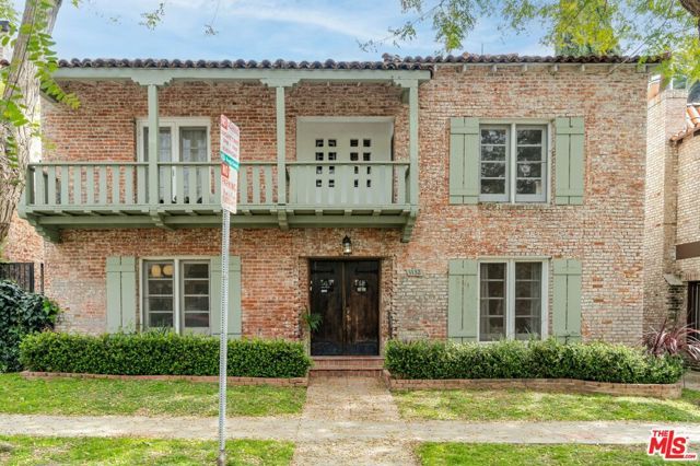 1132 N Vista Street 2, West Hollywood, CA 90046