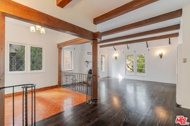 1132 N Vista Street 2, West Hollywood, CA 90046