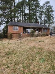 21204 Orange Hill Ave, Petersburg, VA 23803