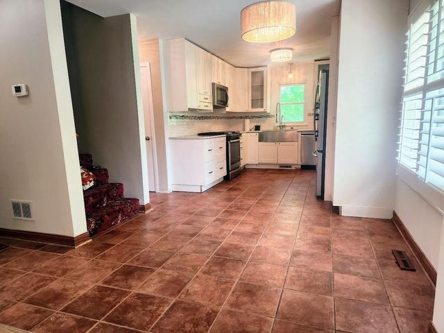11233 3rd AVENUE, Pleasant Prairie, WI 53158