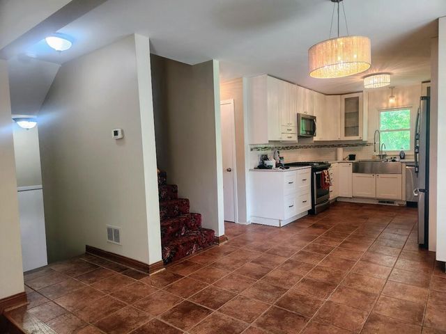 11233 3rd AVENUE, Pleasant Prairie, WI 53158
