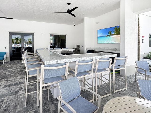 13757 Flora Place E, Delray Beach, FL 33484