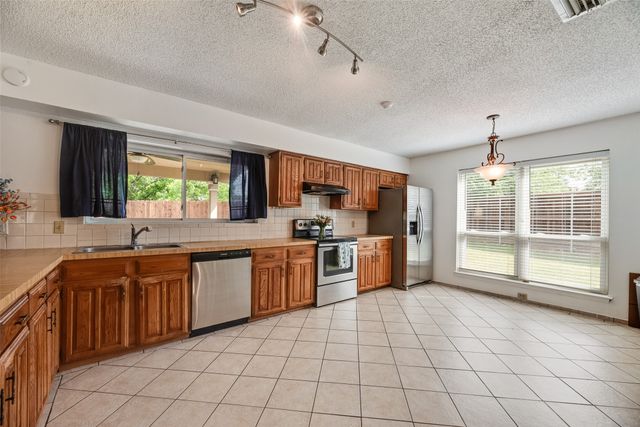 3704 Misty Court, Fort Worth, TX 76133