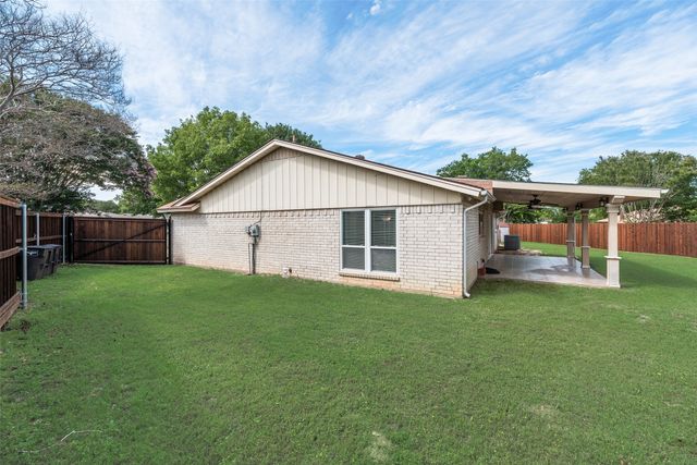 3704 Misty Court, Fort Worth, TX 76133