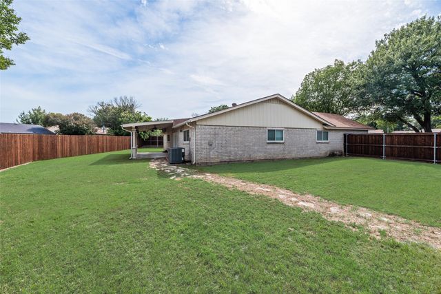 3704 Misty Court, Fort Worth, TX 76133
