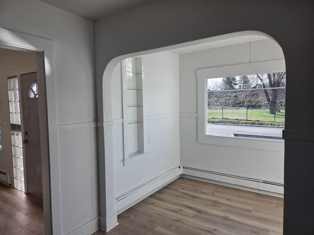 4127 E 2nd Ave, Spokane, WA 99202