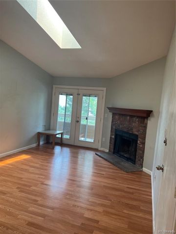 1075 S Elkhart Way 302, Aurora, CO 80012