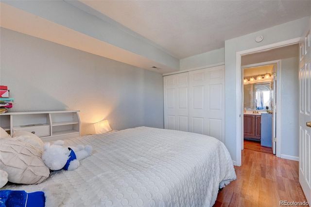 1075 S Elkhart Way 302, Aurora, CO 80012