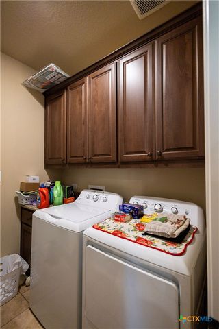 173 County Road 131a, Hallettsville, TX 77964