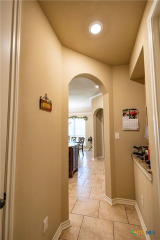 173 County Road 131a, Hallettsville, TX 77964