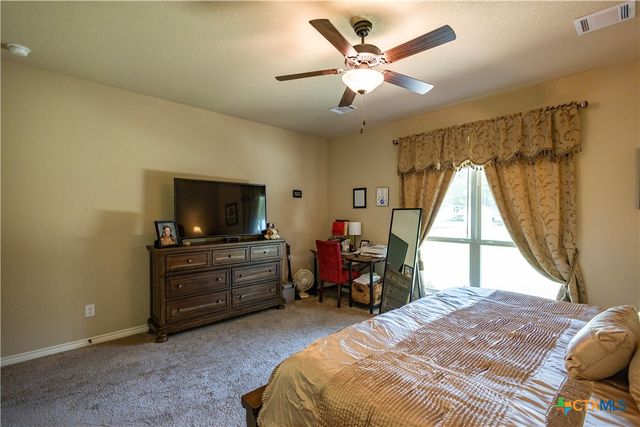 173 County Road 131a, Hallettsville, TX 77964