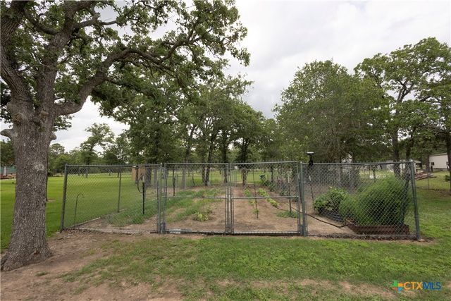 173 County Road 131a, Hallettsville, TX 77964